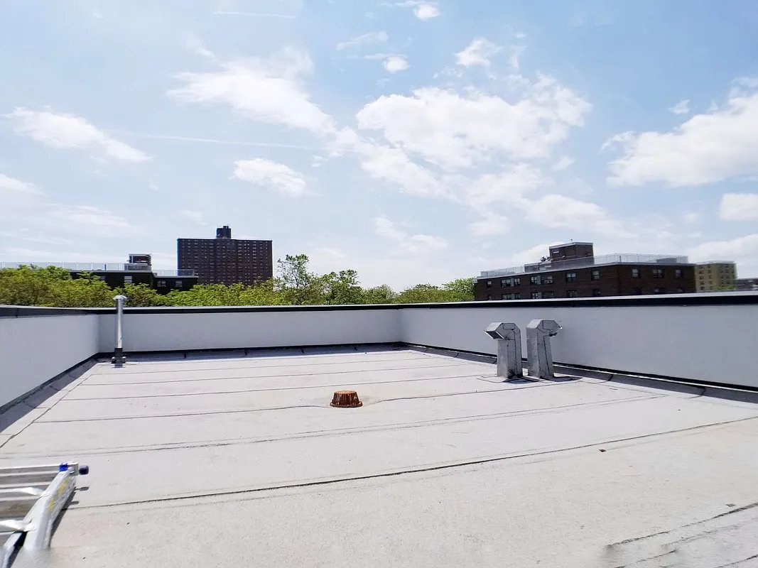 ¡Modernas viviendas dúplex en el corazón de Bed-Stuy!