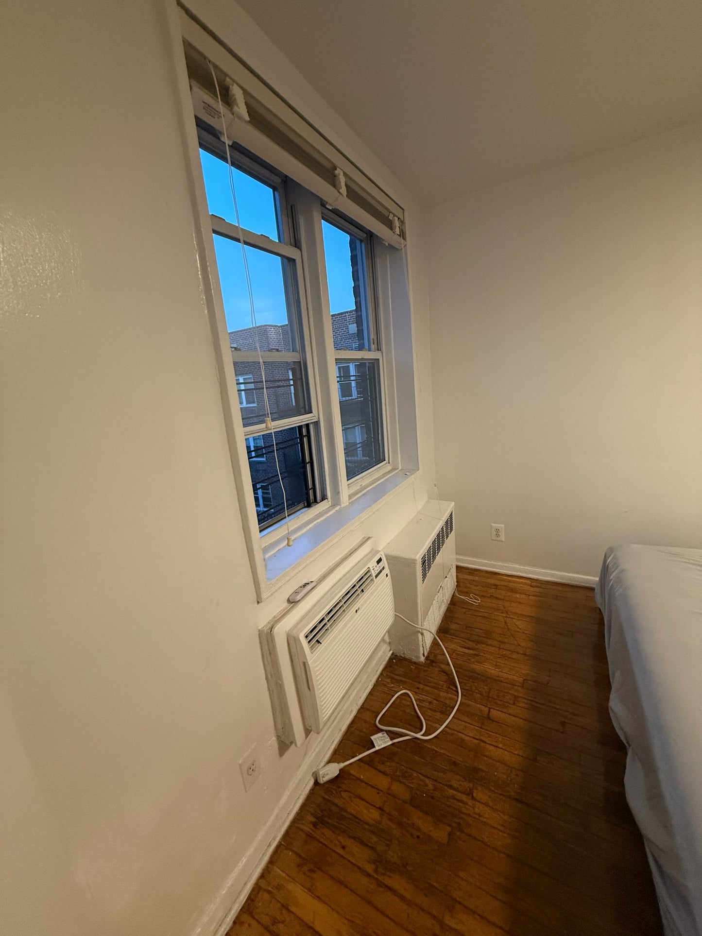 Habitación privada en Queens, cerca del tren 7.