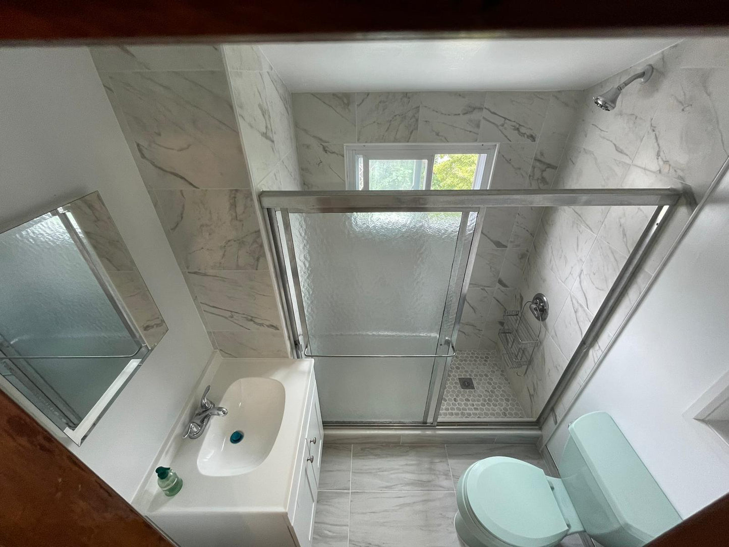 Habitación privada hermosa en sótano