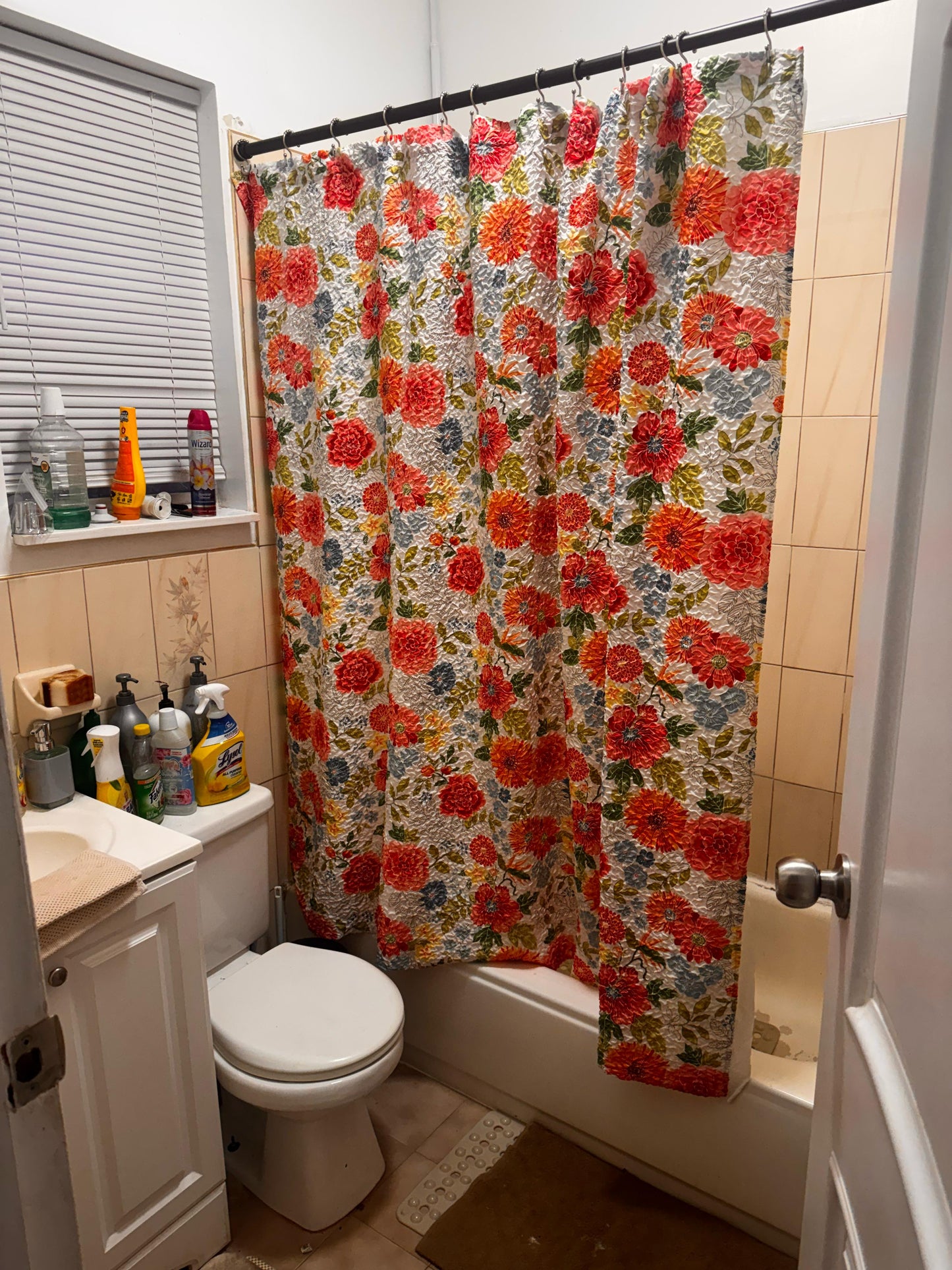 Habitación privada en Corona, Queens | Utilidades incluidas | Cerca del tren 7 y R