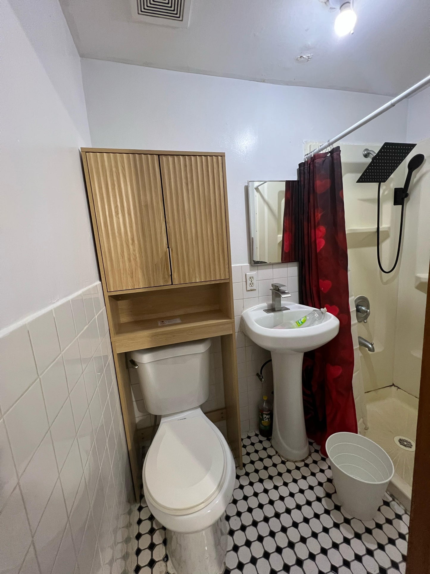 Pequeño estudio en Woodside a un Bloque del tren 7