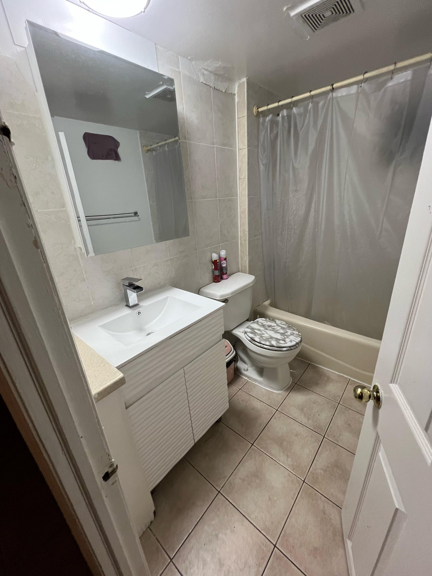 ¡Habitación en alquiler en Brooklyn!