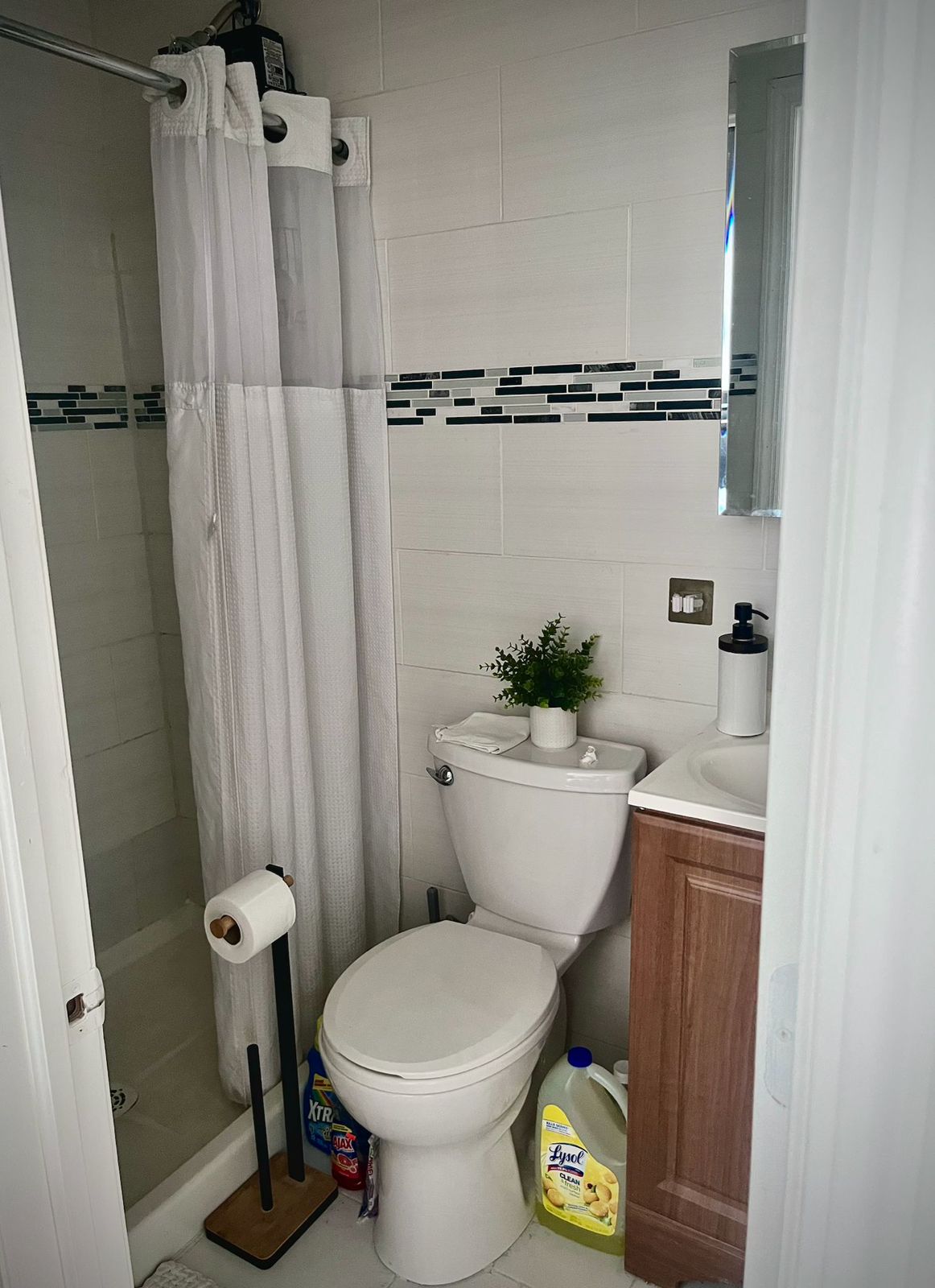 Cómoda habitación privada con baño en Woodhaven, Queens