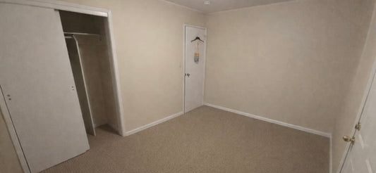 Habitación privada con acceso independiente, lugar cómodo y acogedor.