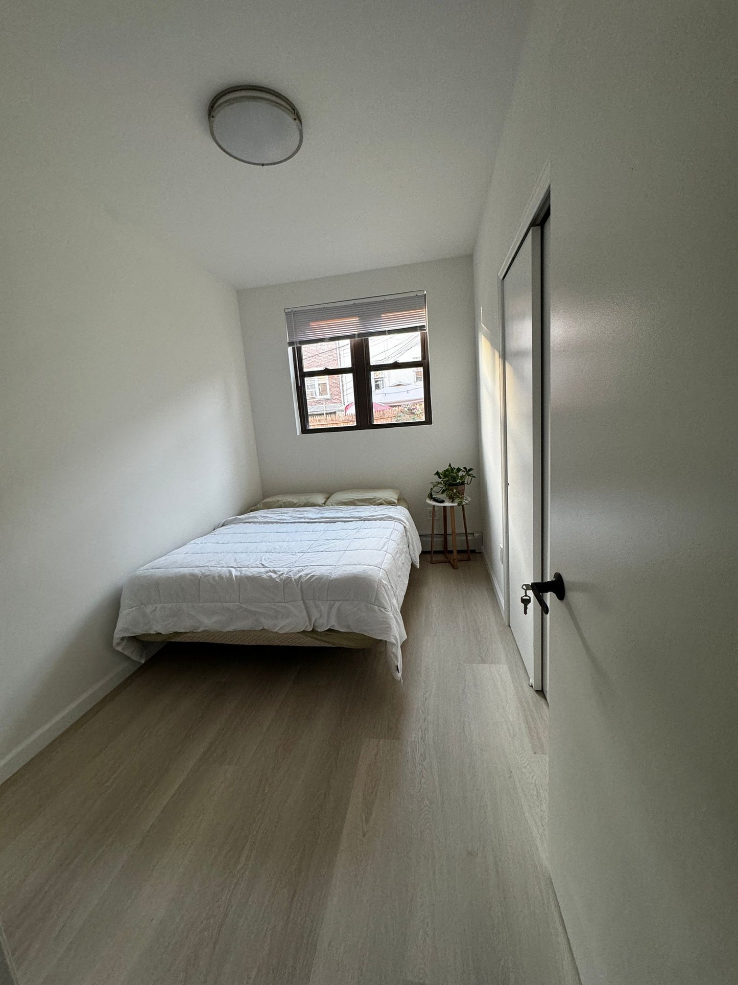 Habitación privada en el corazón de Sunnyside, cerca de la estación de tren 7.