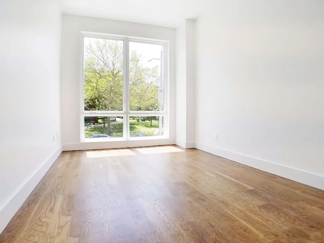 ¡Modernas viviendas dúplex en el corazón de Bed-Stuy!