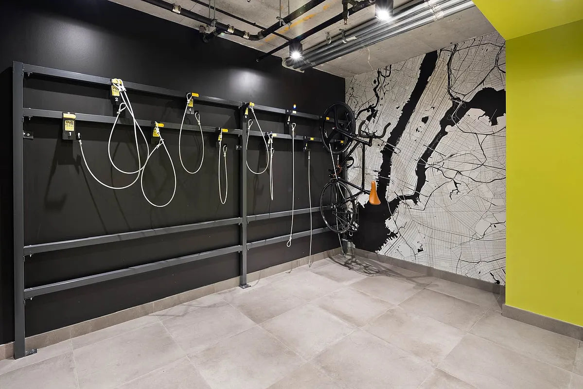 Modern Studio / 1 Bathroom Apartment in Midwood