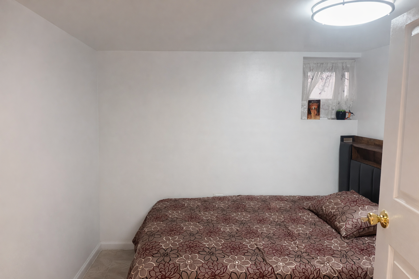 Linda habitación en renta en Elmhurst!