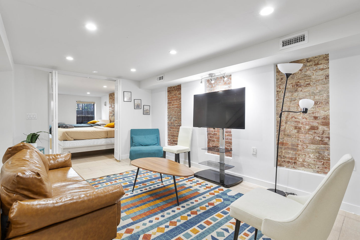 Habitación para una persona joven, tranquila y con un ambiente relajado.