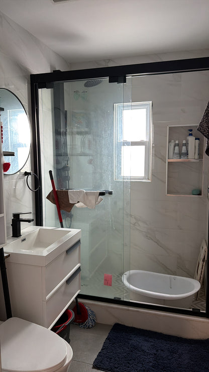 Habitación amplia luminosa excelente ubicación en Whitestone