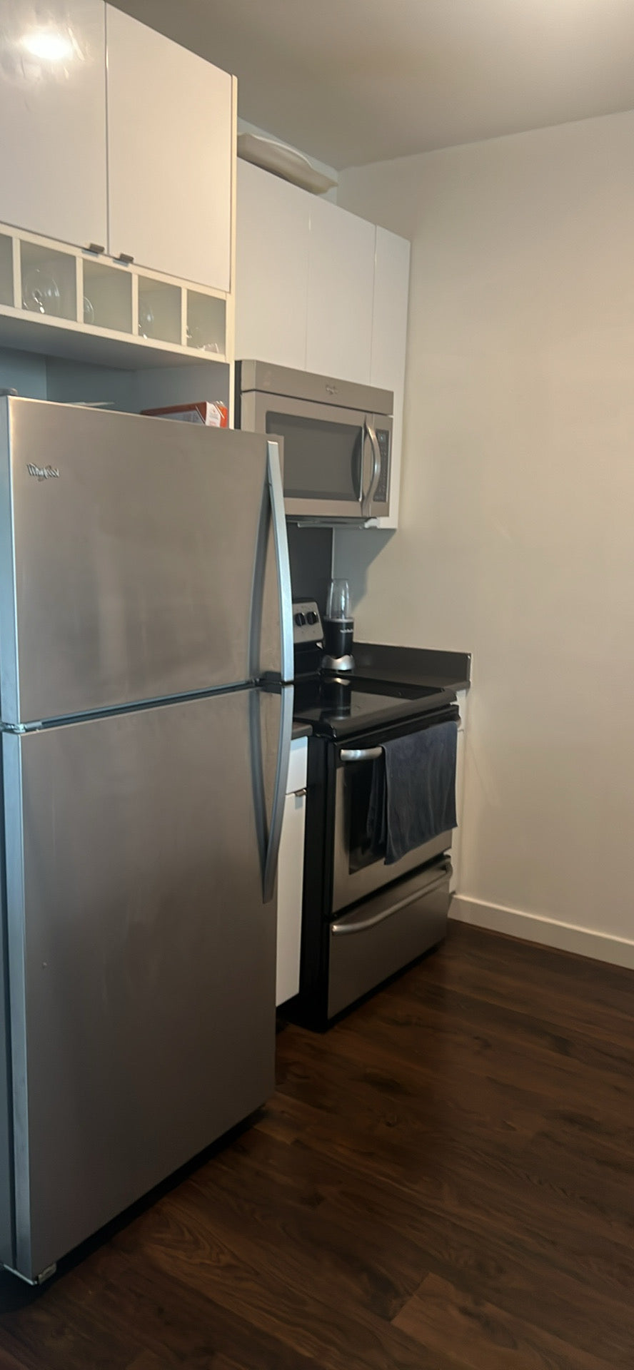 Habitación a una parada del World Street Center