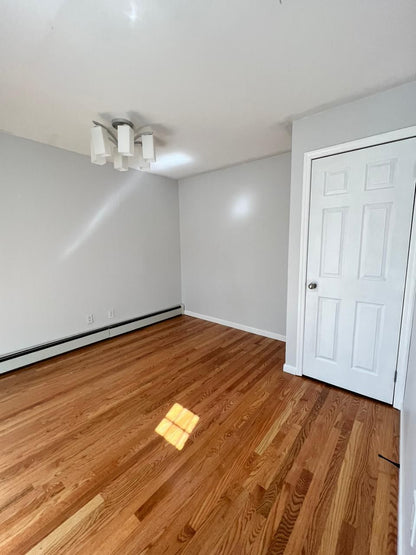 Habitación privada en Queensboro Hills