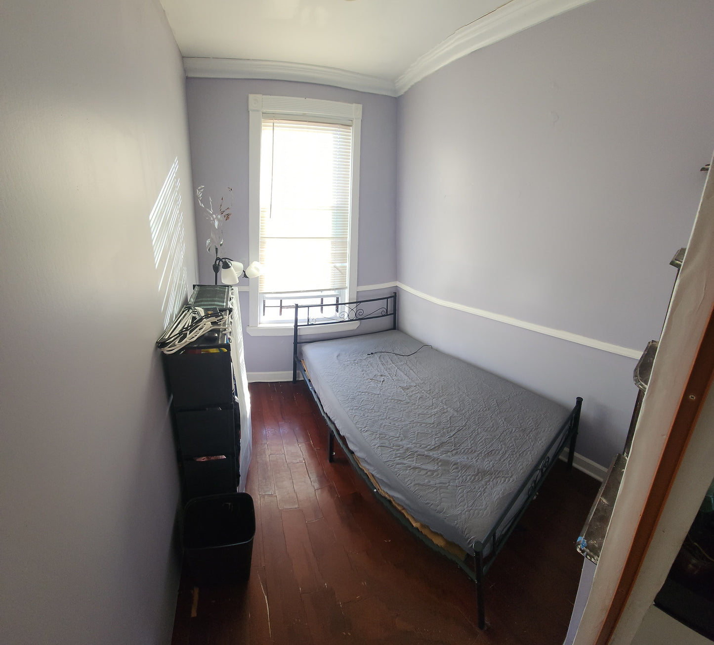 Habitación privada en College Point, ideal para un estilo de vida calmado y trabajador