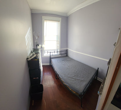 Habitación privada en College Point, ideal para un estilo de vida calmado y trabajador