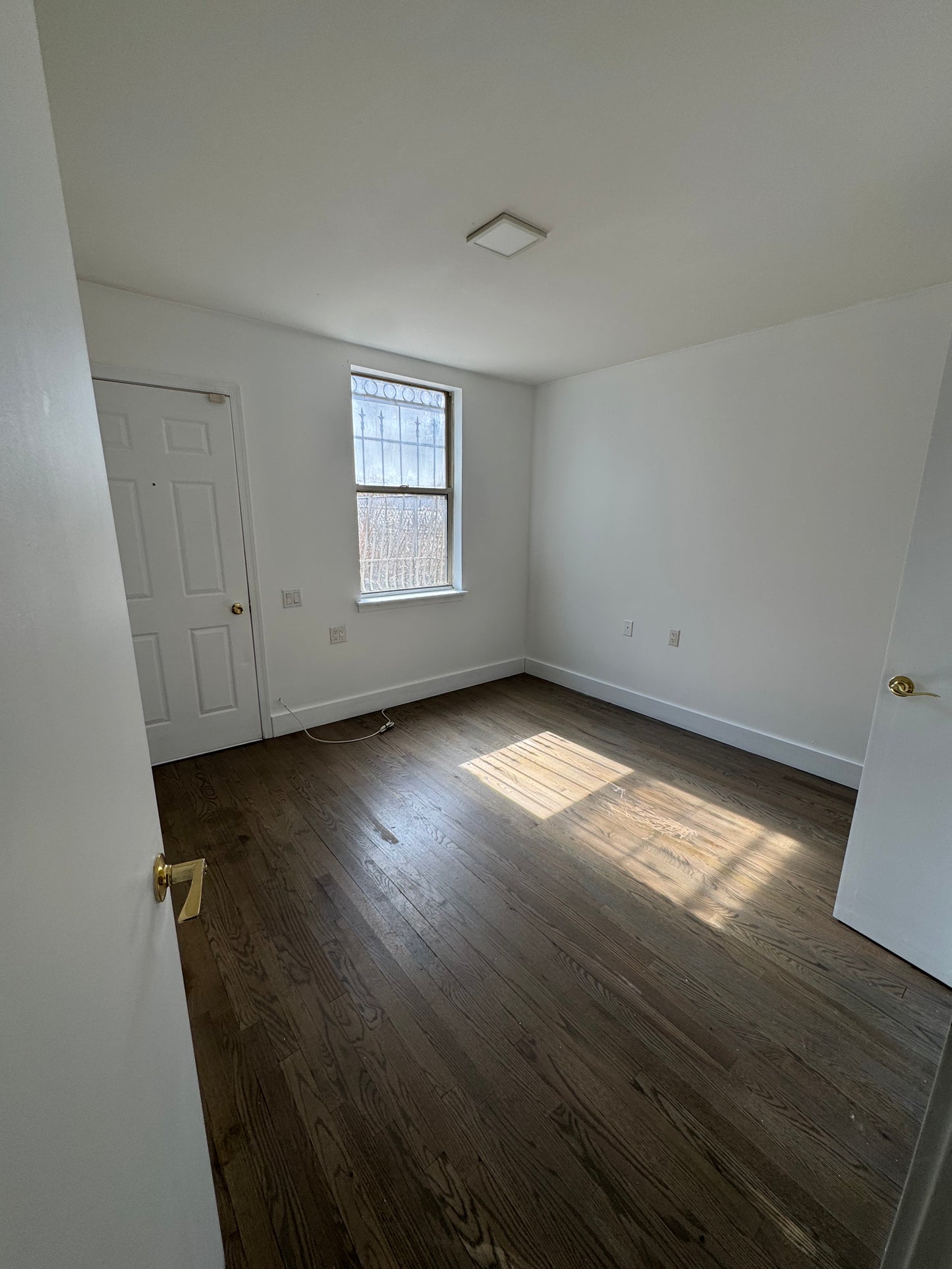 DÚPLEX DISPONIBLE EN CROWN HEIGHTS