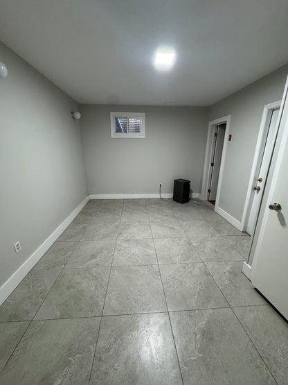 DÚPLEX DISPONIBLE EN CROWN HEIGHTS