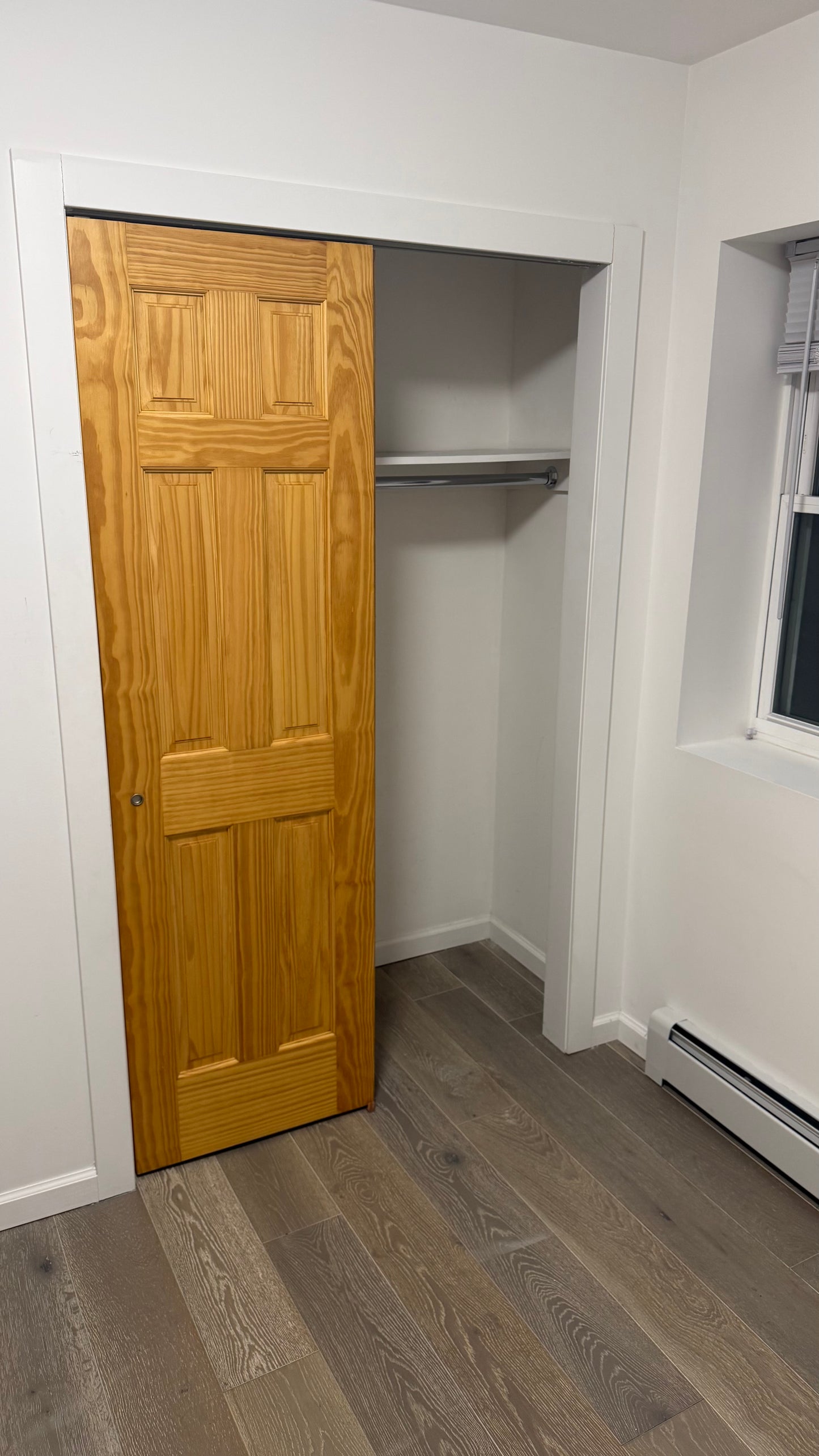 Habitación con baño privado en Woodside, cerca al tren 7.