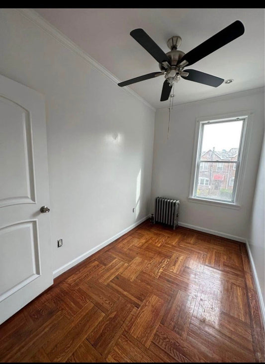 Habitación cómoda para estar en casa.