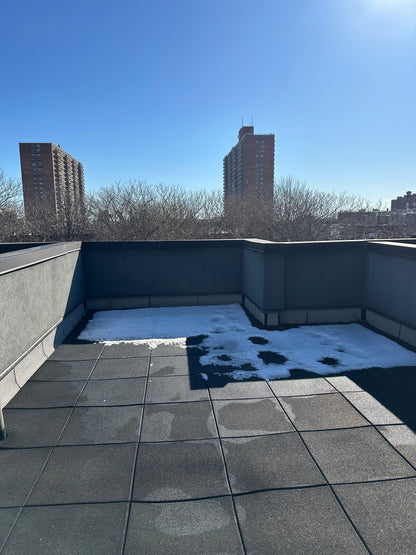 Habitación privada con amplia terraza en Brooklyn
