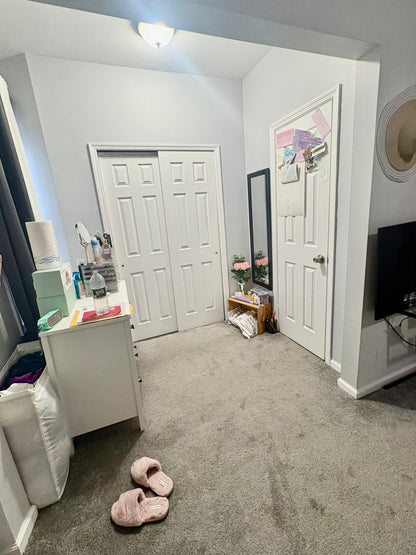 ¡Habitación amueblada en alquiler en Queens!