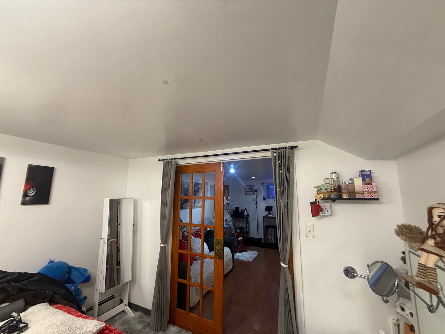 Se alquila habitación con salón incluido en Flushing