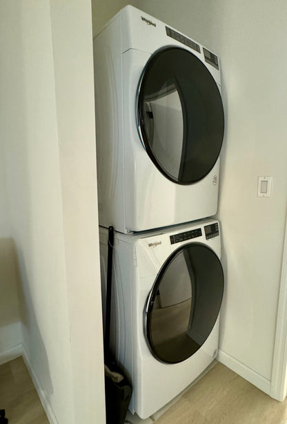 Habitación privada en el corazón de Sunnyside, cerca de la estación de tren 7.