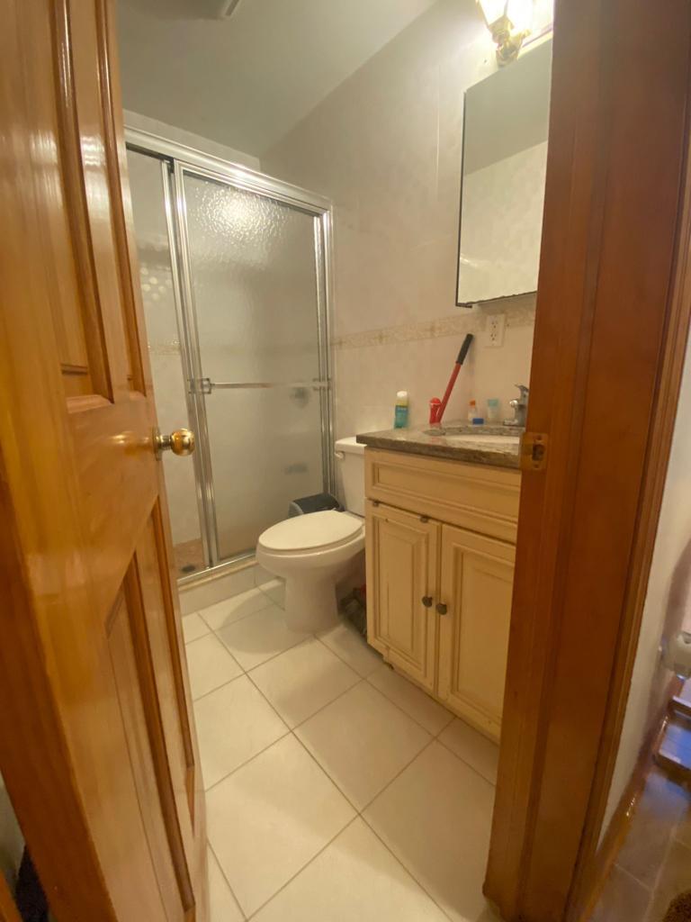 ¡Acogedora habitación privada en alquiler en Murray Hill!