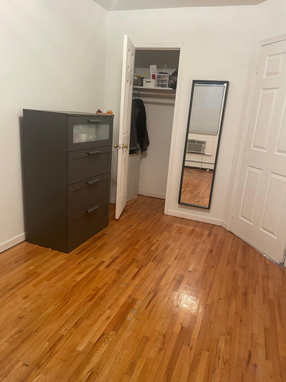 Habitación cómoda – Forest Hills, Queens