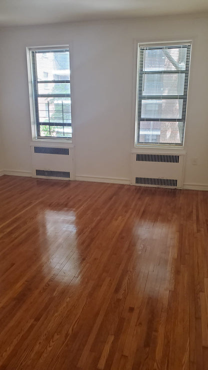 Se renta habitación privada en Jackson Heights!