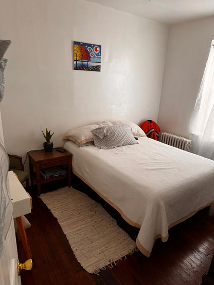 Habitación privada en Corona, Queens | Utilidades incluidas | Cerca del tren 7 y R