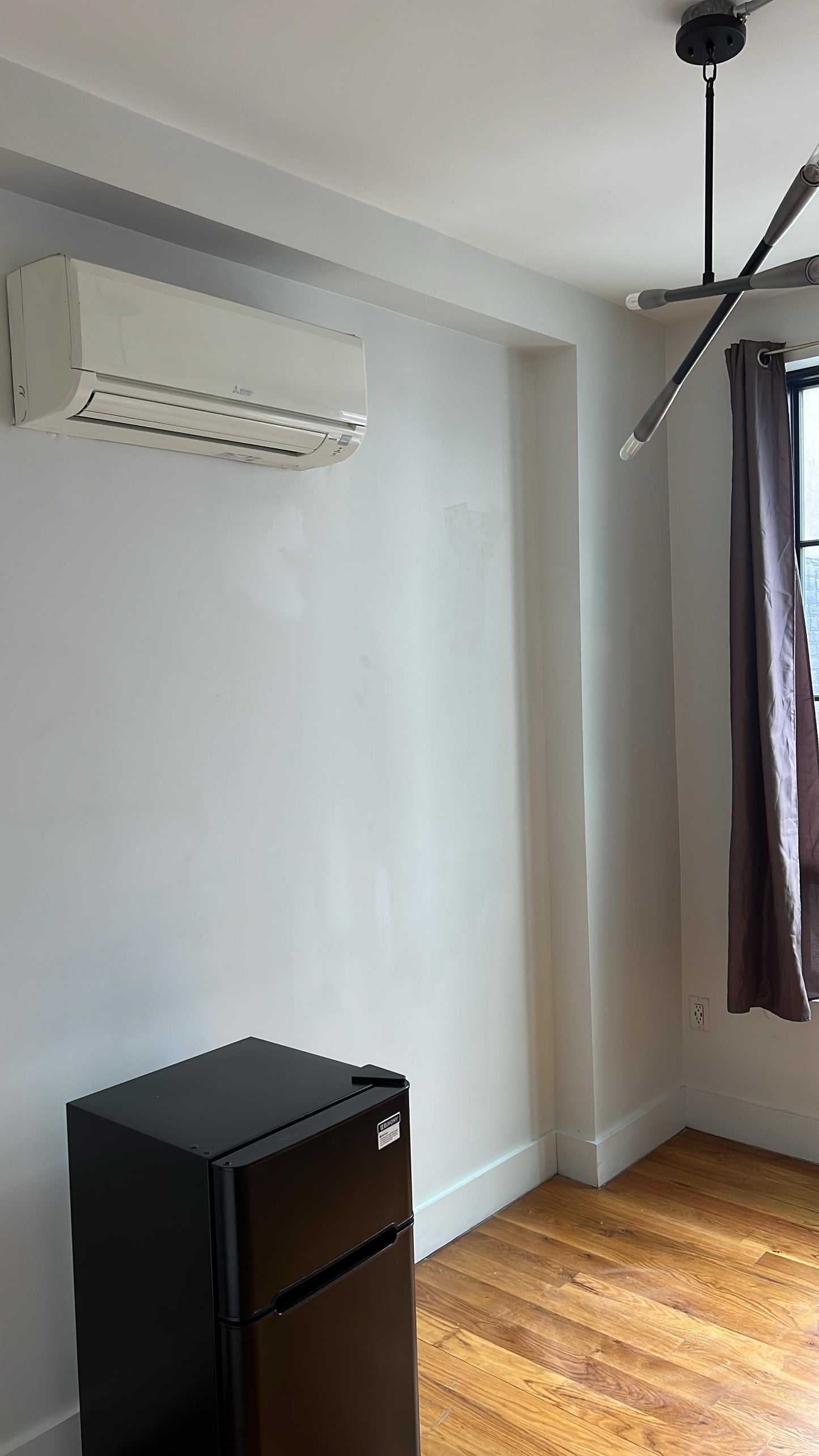 Habitación privada en Crown Heights, fácil acceso a la línea 4 del tren.