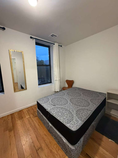 ¡Habitación en alquiler en Bushwick!