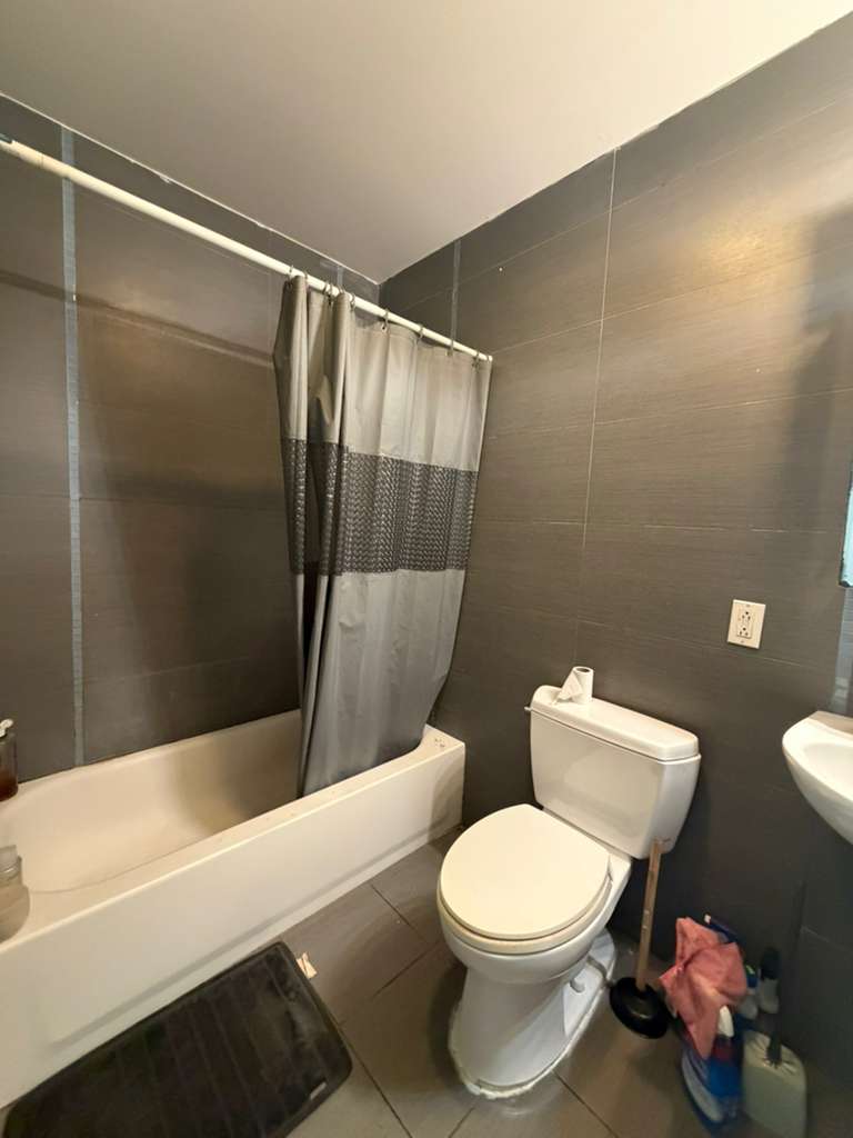 ¡Habitación en alquiler en Bushwick!