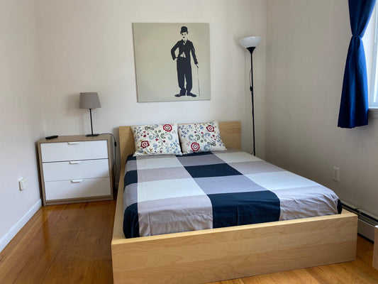 ¡Habitación privada en Woodside!