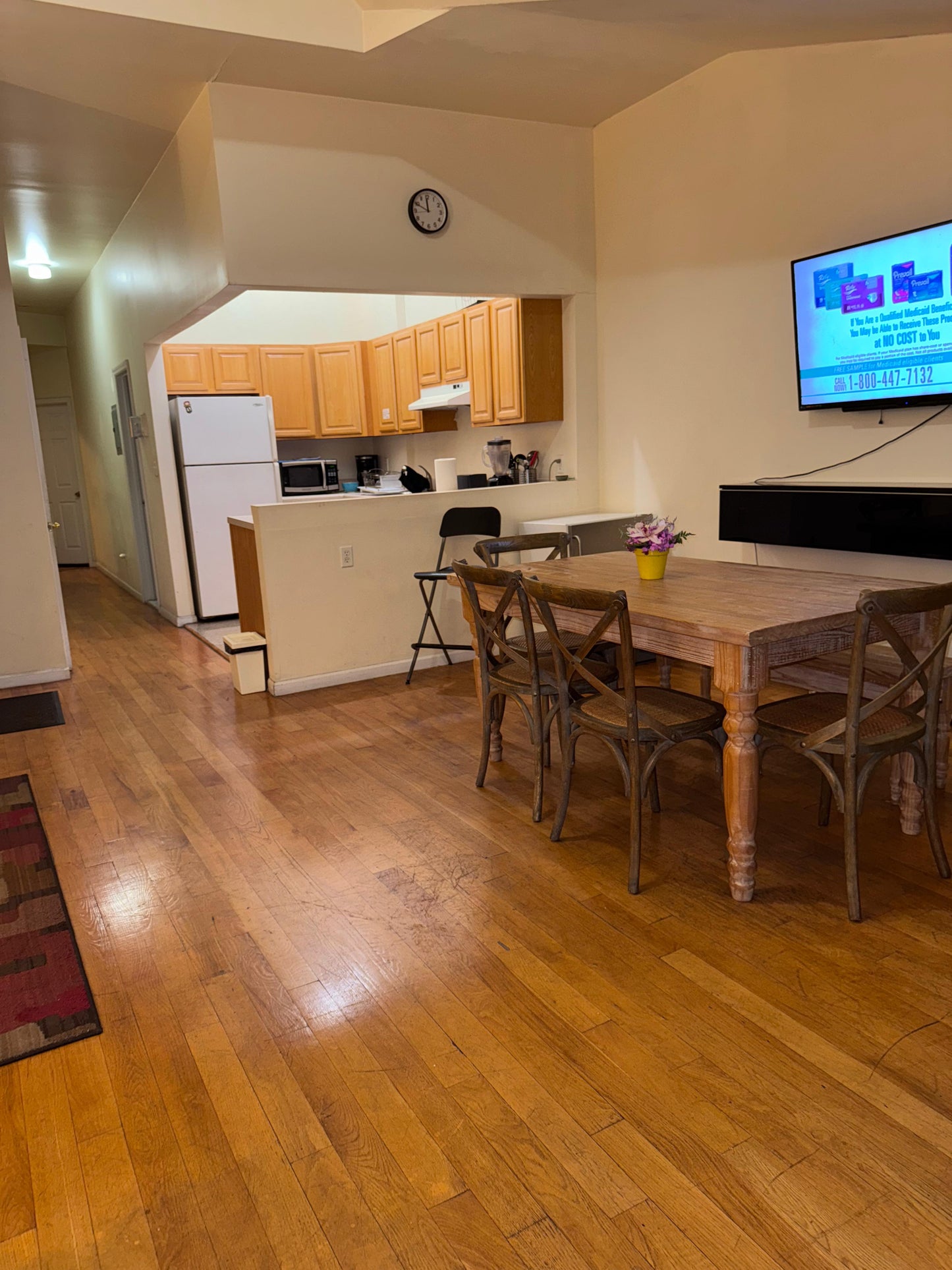 ¡Habitación privada en Woodside!