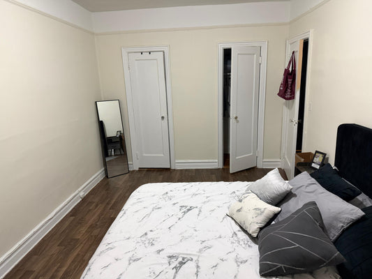 ¡Habitación acogedora en alquiler en Astoria!