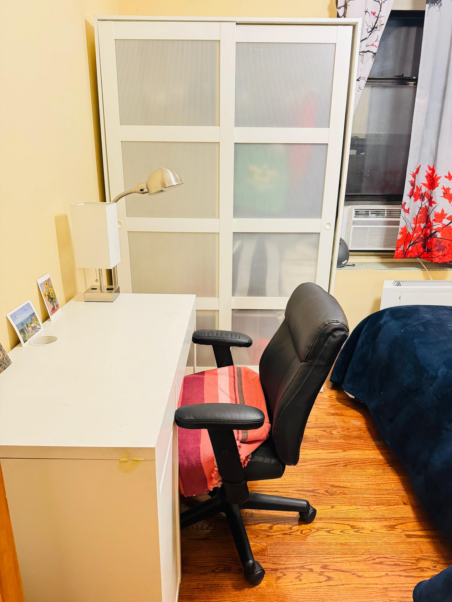 Habitación privada en Manhattan cerca de Central Park y de los trenes 1, B y C.