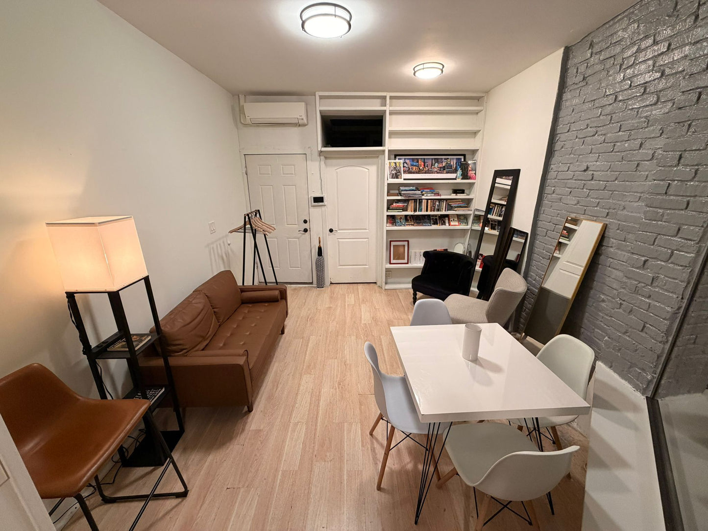 ¡Habitación privada en Greenpoint!