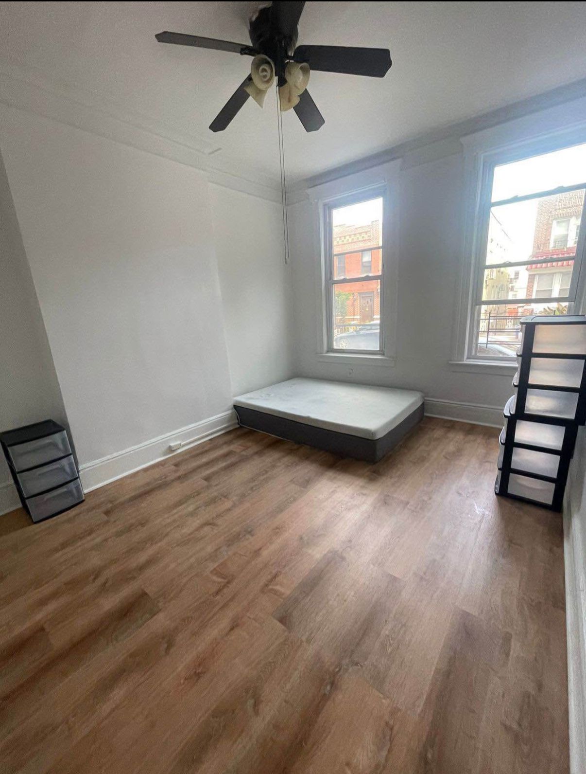 Habitación privada en renta en Astoria!