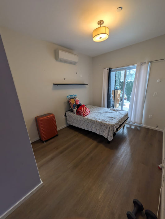 Habitación grande amoblada