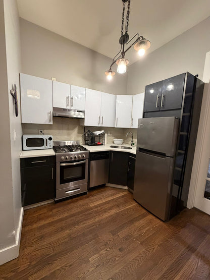 Habitación recién remodelada en Brooklyn