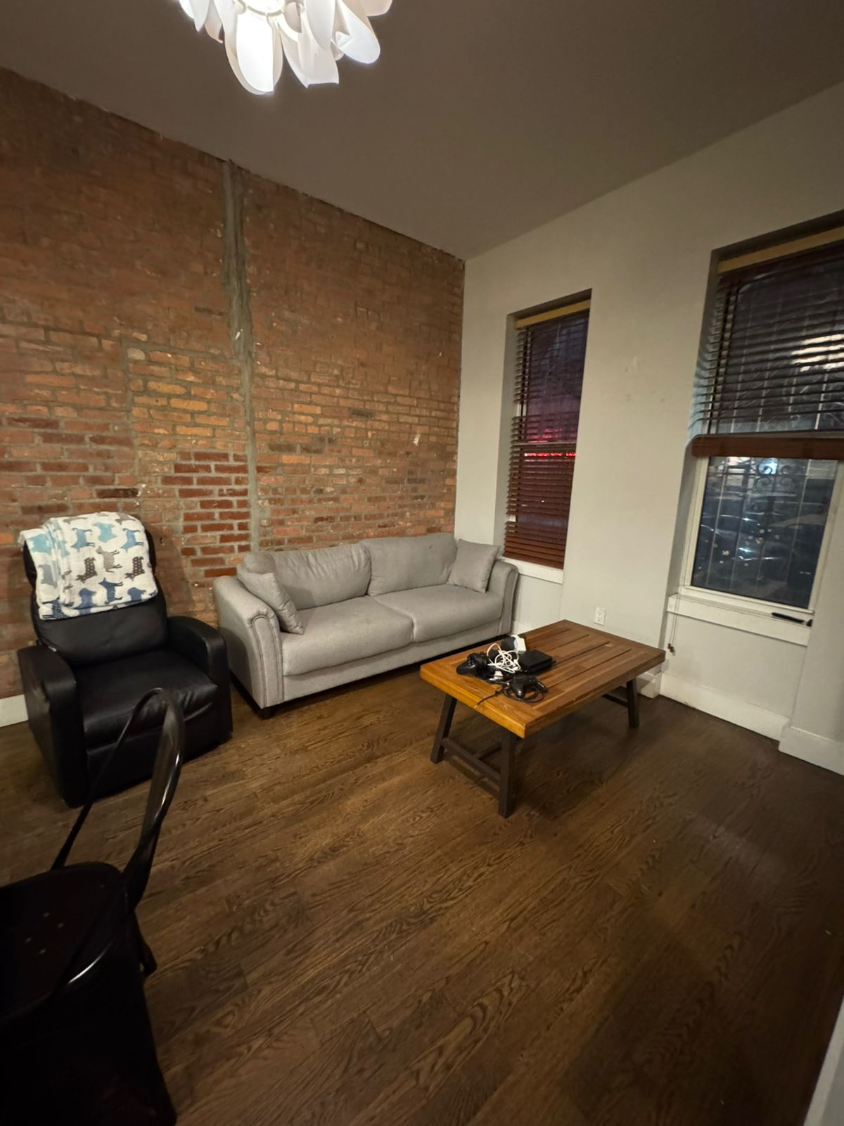 Habitación privada en Brooklyn para una mujer.