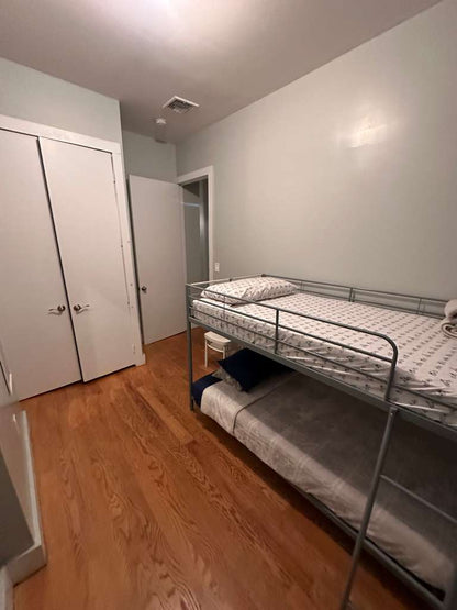 Habitacion privada o compartida en Brooklyn para una o dos personas